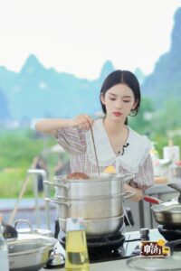 #TTTY 1704	Hũ Dưa Cải